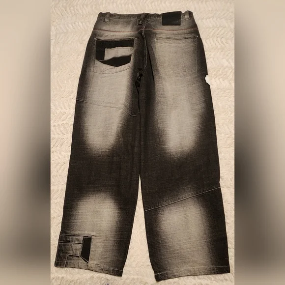 LOT 29 Wile E. Coyote Jeans. Black/Gray. Size 38. EUC - Picture 2 of 7